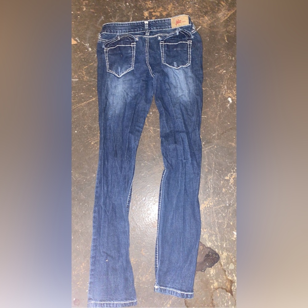 True too size. Super comfortable. Low waisted
